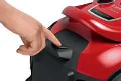 Serie 6 BGC41Q69 Toz torbasız Süpürge ProSilence Kırmızı